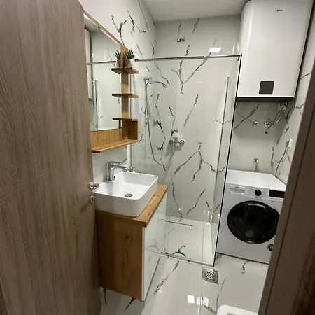 Ledine 1 Apartment Belgrade